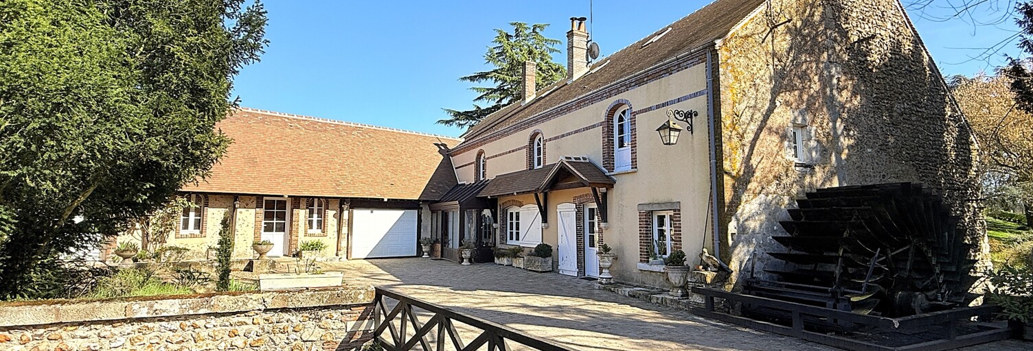 Maison 12 Pièces 325 m² à vendre à Yèvres (28160)