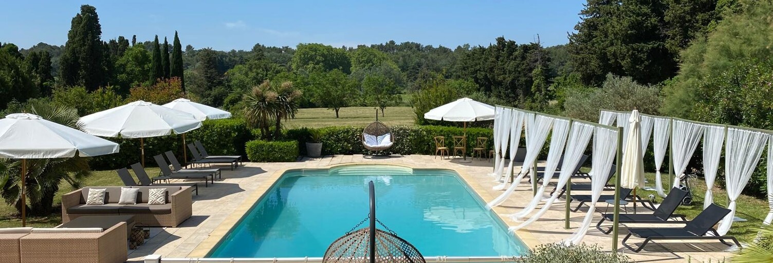 Maison 13 Pièces 500 m² à vendre à Vacqueyras (84190)