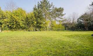 Terrain  890 m² à vendre à Saillans (33141)