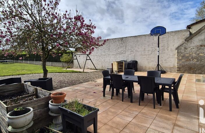 Vente Maison/villa 5 pièces — photo 2