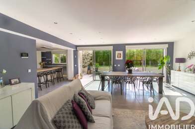Maison 9 pièces 699000 €