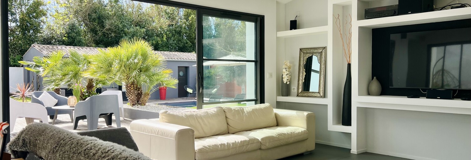 Maison 8 Pièces 196 m² à vendre à Bourgneuf (17220)