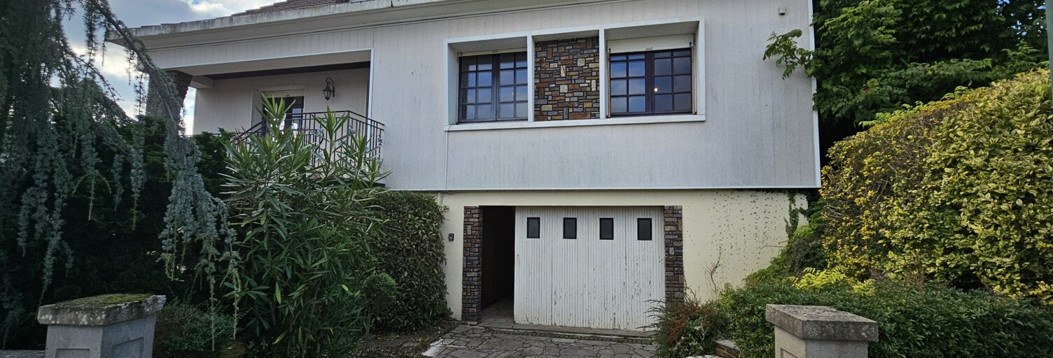 Maison 9 Pièces 213 m² à vendre à Montréverd (85260)