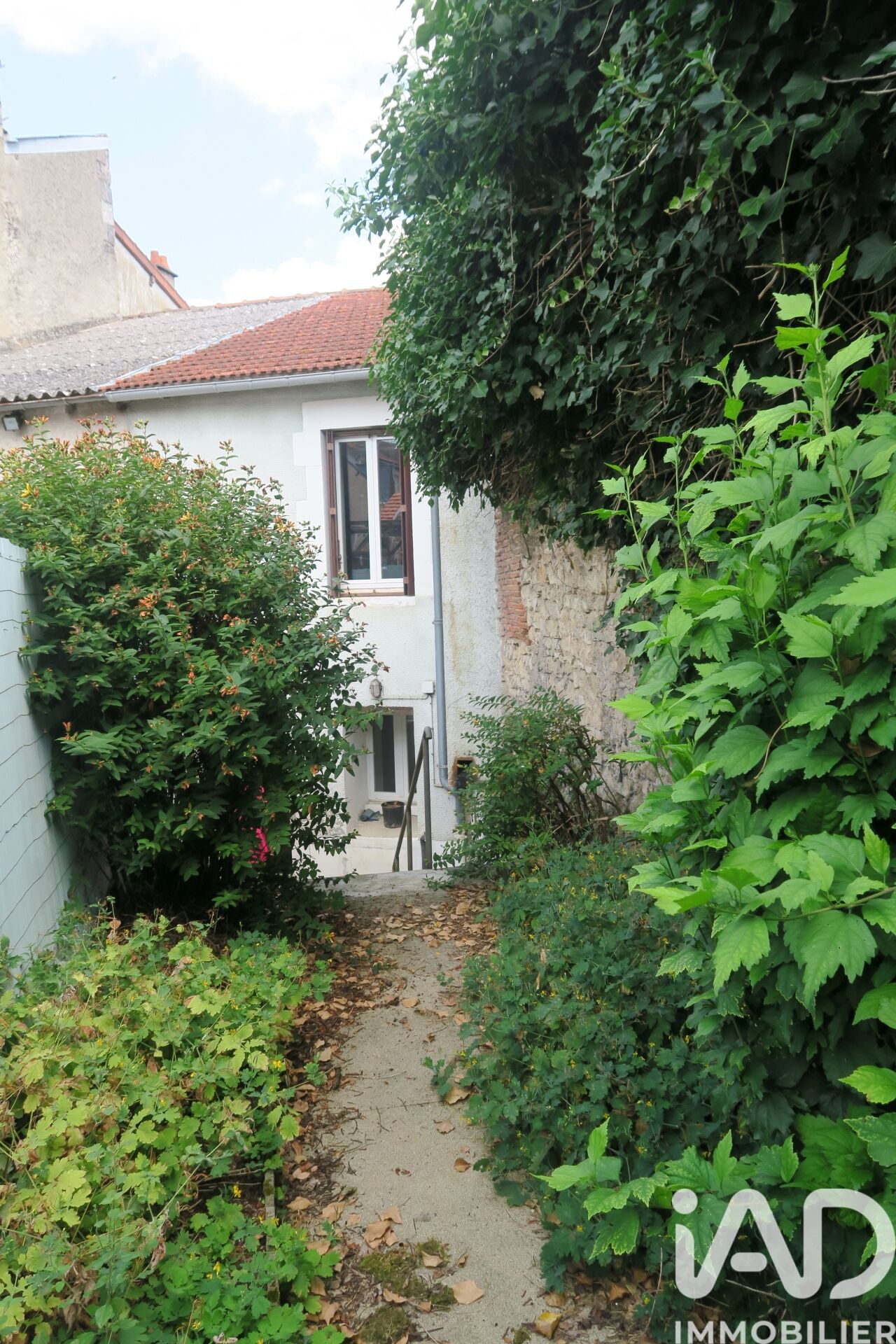 St-Savin - 76m² - 3p. - 2ch.