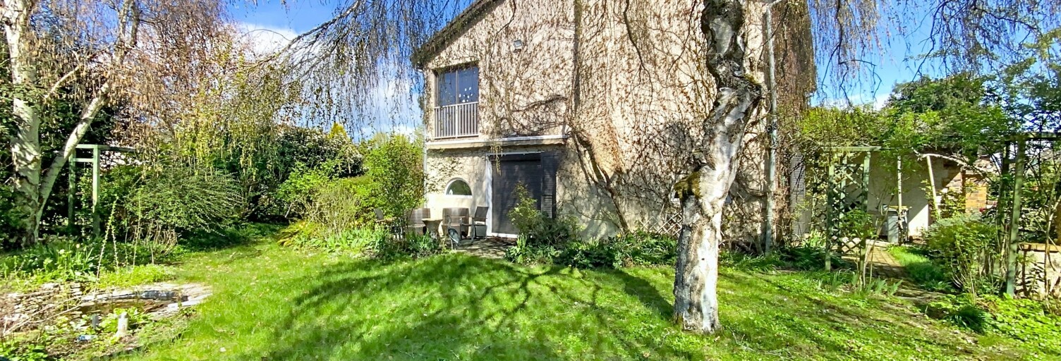 Maison 8 Pièces 191 m² à vendre à Buc (78530)