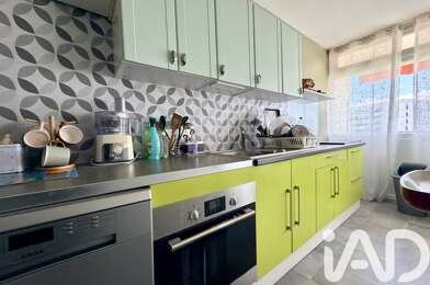 Appartement 4 pièces 134000 €