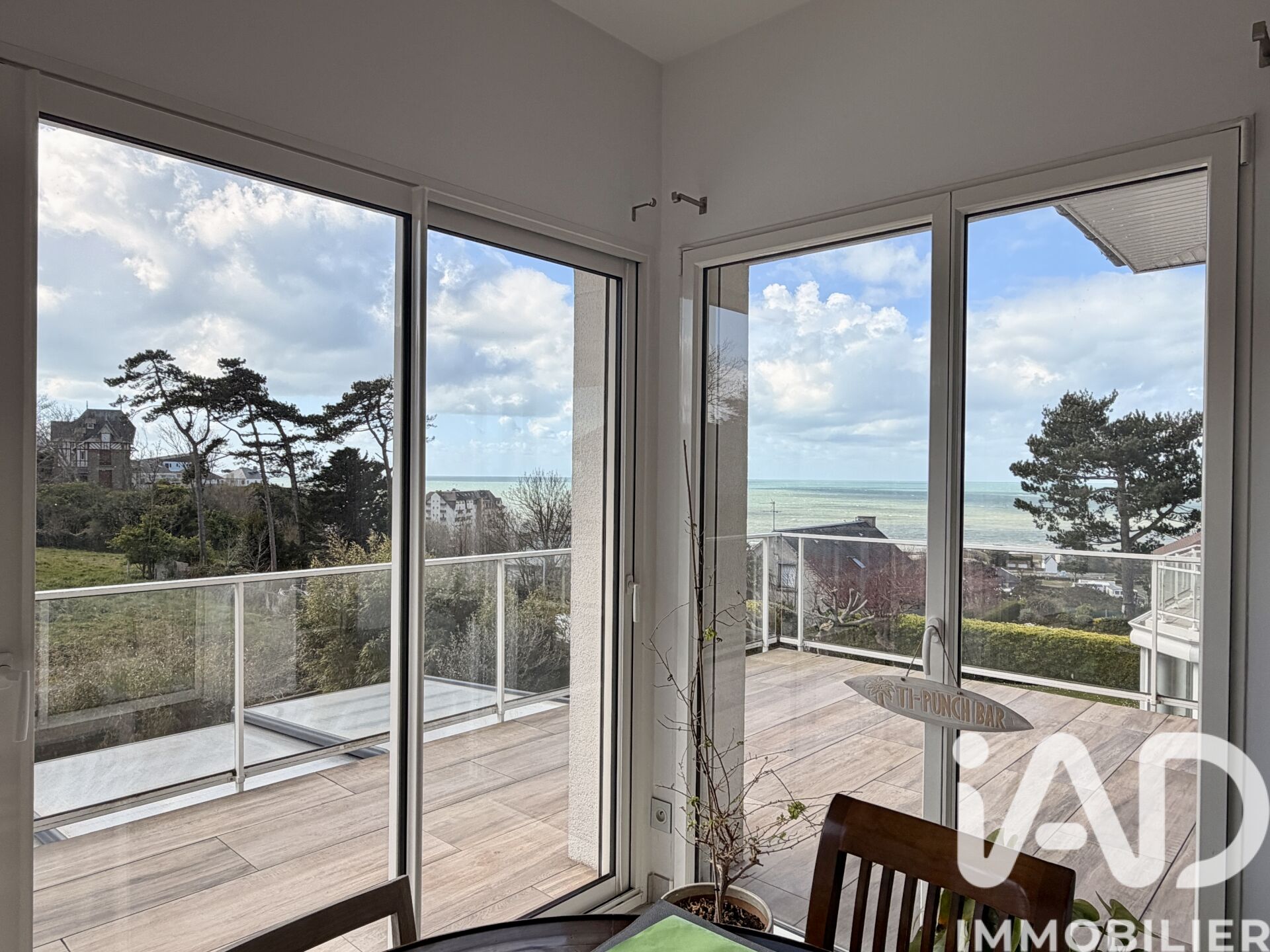 Donville-Les-Bains - 165m² - 6p. - 4ch.