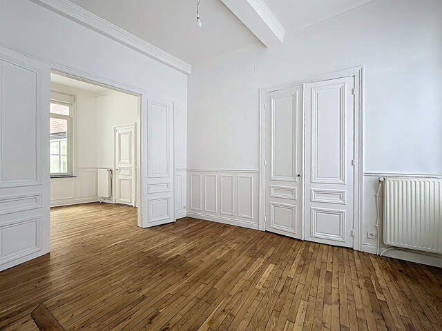 Maison Bourgeoise Valenciennes 8 pièce(s) 164 m2 — photo du bien