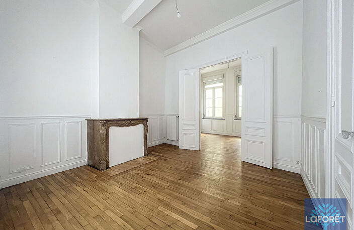 Maison Bourgeoise Valenciennes 8 pièce(s) 164 m2 — photo 2