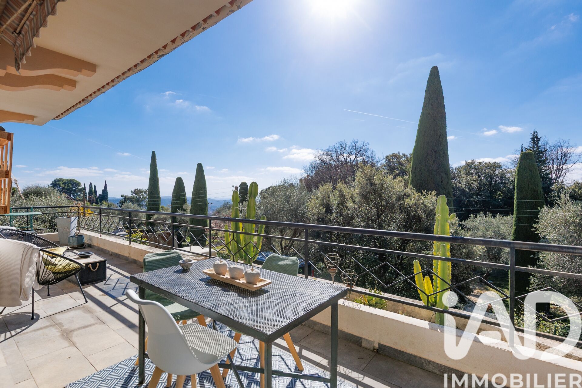 Vente Appartement 4 pièces - Photo 2