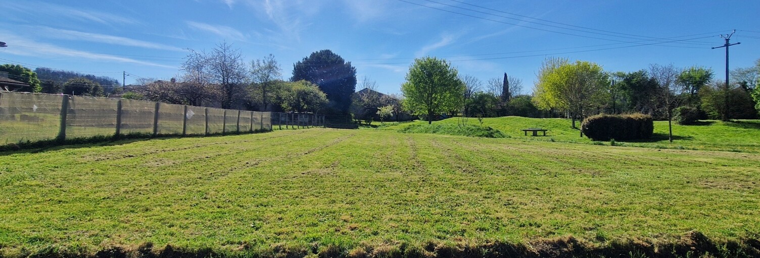 Terrain  857 m² à vendre à Fouquebrune (16410)