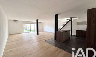 Maison 5 Pièces 159 m² à vendre à Halluin (59250)