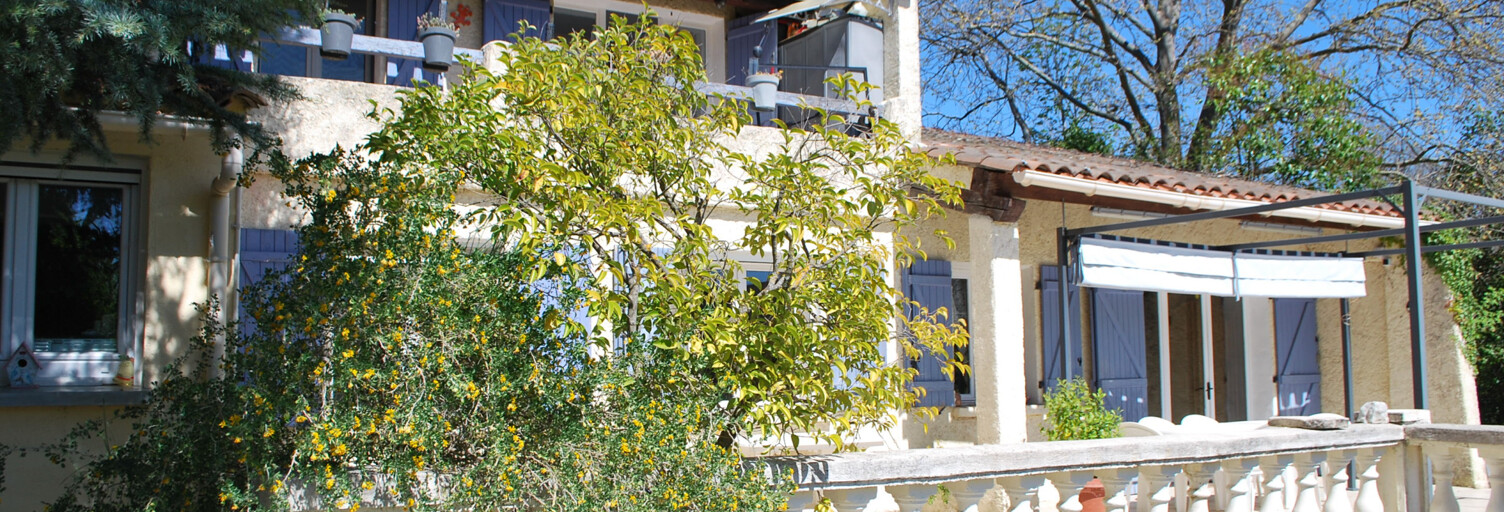 Maison 10 Pièces 208 m² à vendre à Salernes (83690)