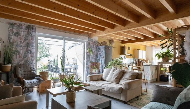 Villa / Maison 5 pièces  à vendre Saint-Romain-de-Benet 17600