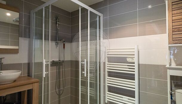 Villa / Maison 5 pièces  à vendre Saint-Romain-de-Benet 17600