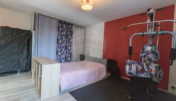 Villa / Maison 5 pièces  à vendre Saint-Romain-de-Benet 17600