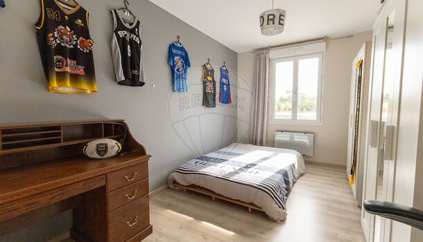 Villa / Maison 5 pièces  à vendre Saint-Romain-de-Benet 17600