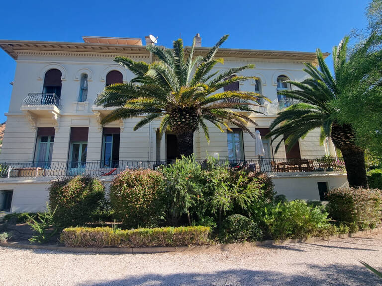 Appartement 2 pièces de charme dans villa historique à Agay — photo 1