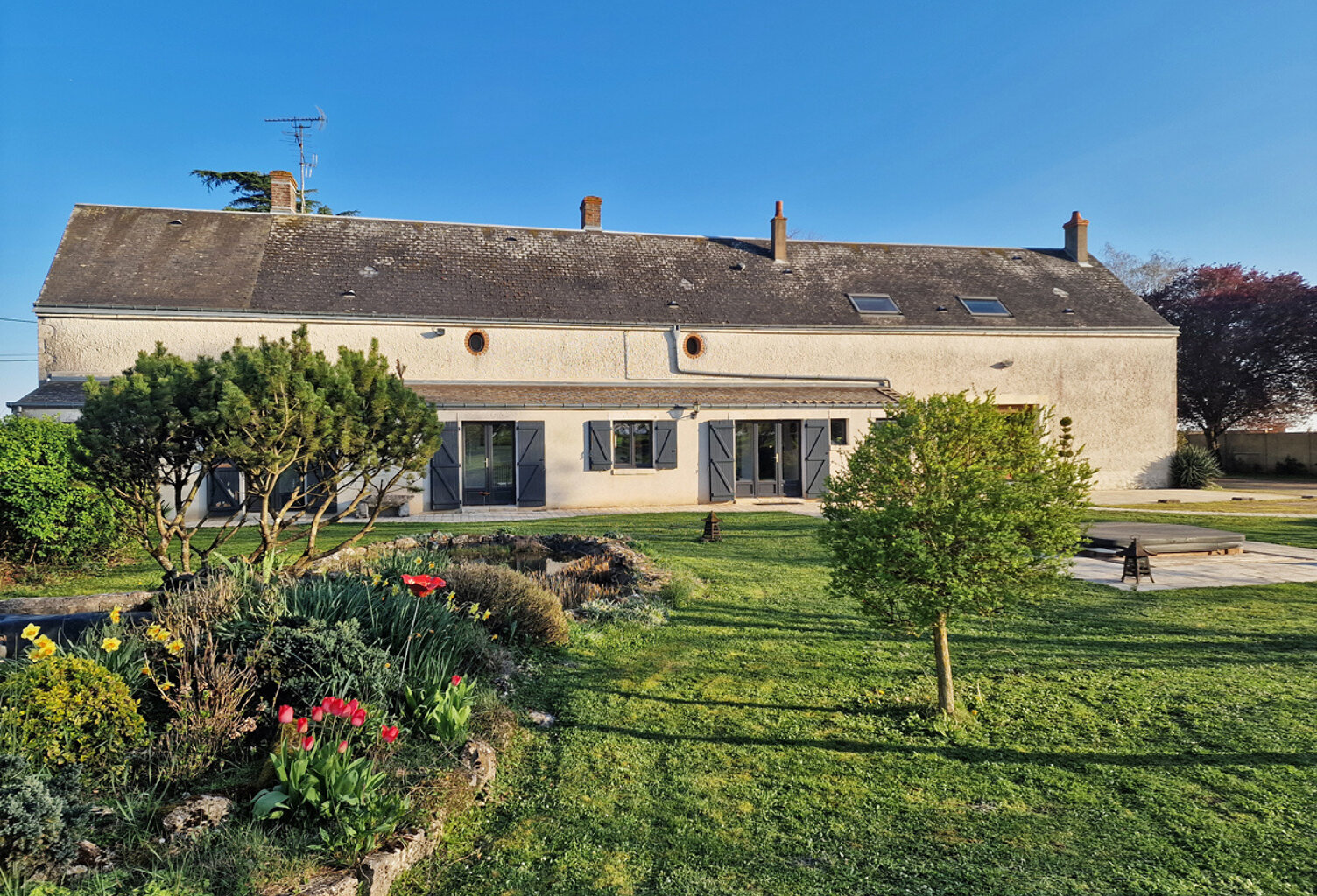 Proche BEAUGENCY — photo 1