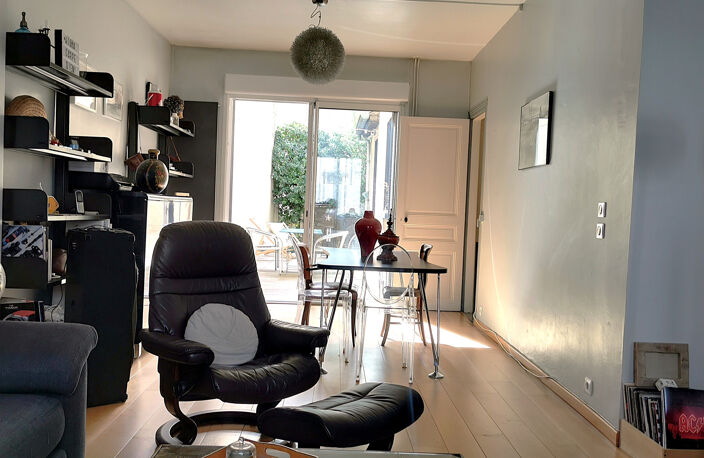 À Reims à 10mn à pied de la gare centre et du centre ville , maison familiale avec extérieur — photo 5