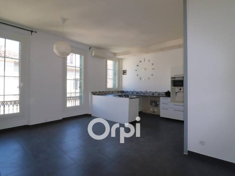 ROQUEVAIRE APT T3 de 67 m² rénové — photo 1