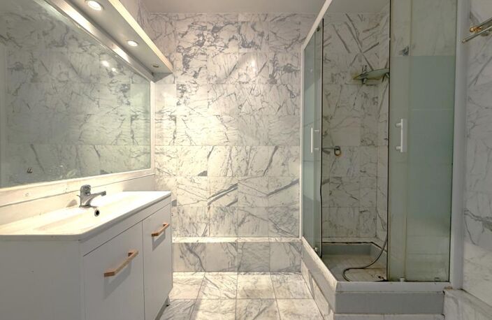 Appartement T2 de 52.24m² en dernier étage - Secteur Cabot/Allée des Pins — photo 5
