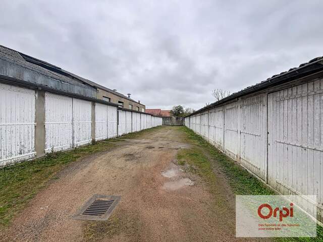 Garage A Louer — photo du bien