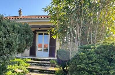 Maison lumineuse et bien entretenue de 3 chambres sur entresol  aménageable à RIBERAC (24) — photo du bien