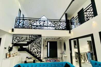 Appartement 6 pièces 494000 €