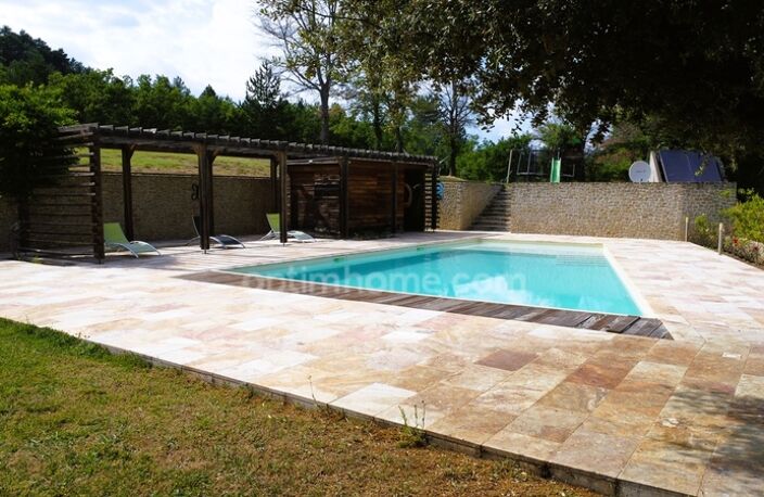 💎 Propriété de Prestige XVe - 2,5 Ha avec Source - Vue Panoramique - Aiglun (04) — photo 4