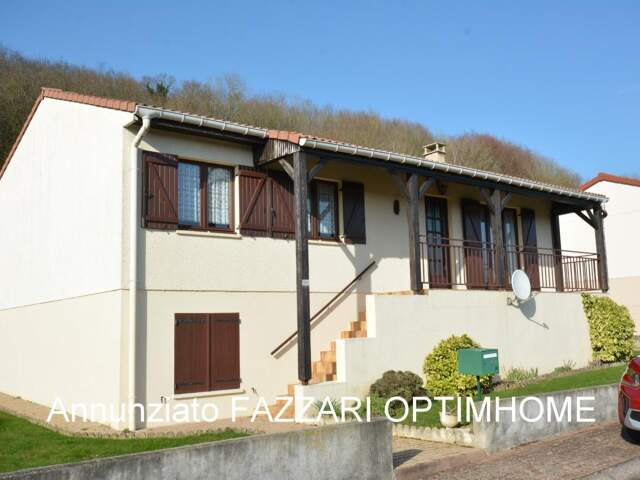 Maison individuelle sur sous-sol complet à Montmédy – 107 m² – 4 chambres – Garage 45 m² – Secteur calme proche Belgique & Luxembourg — photo du bien