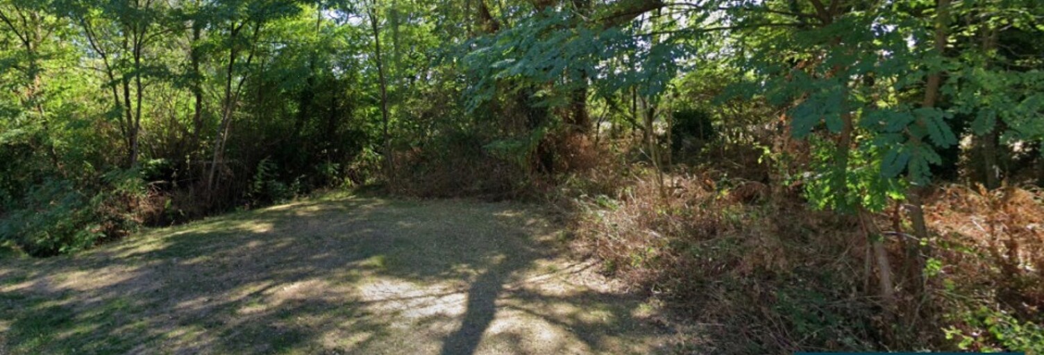 Terrain  851 m² à vendre à Saint-Pierre-du-Mont (40280)