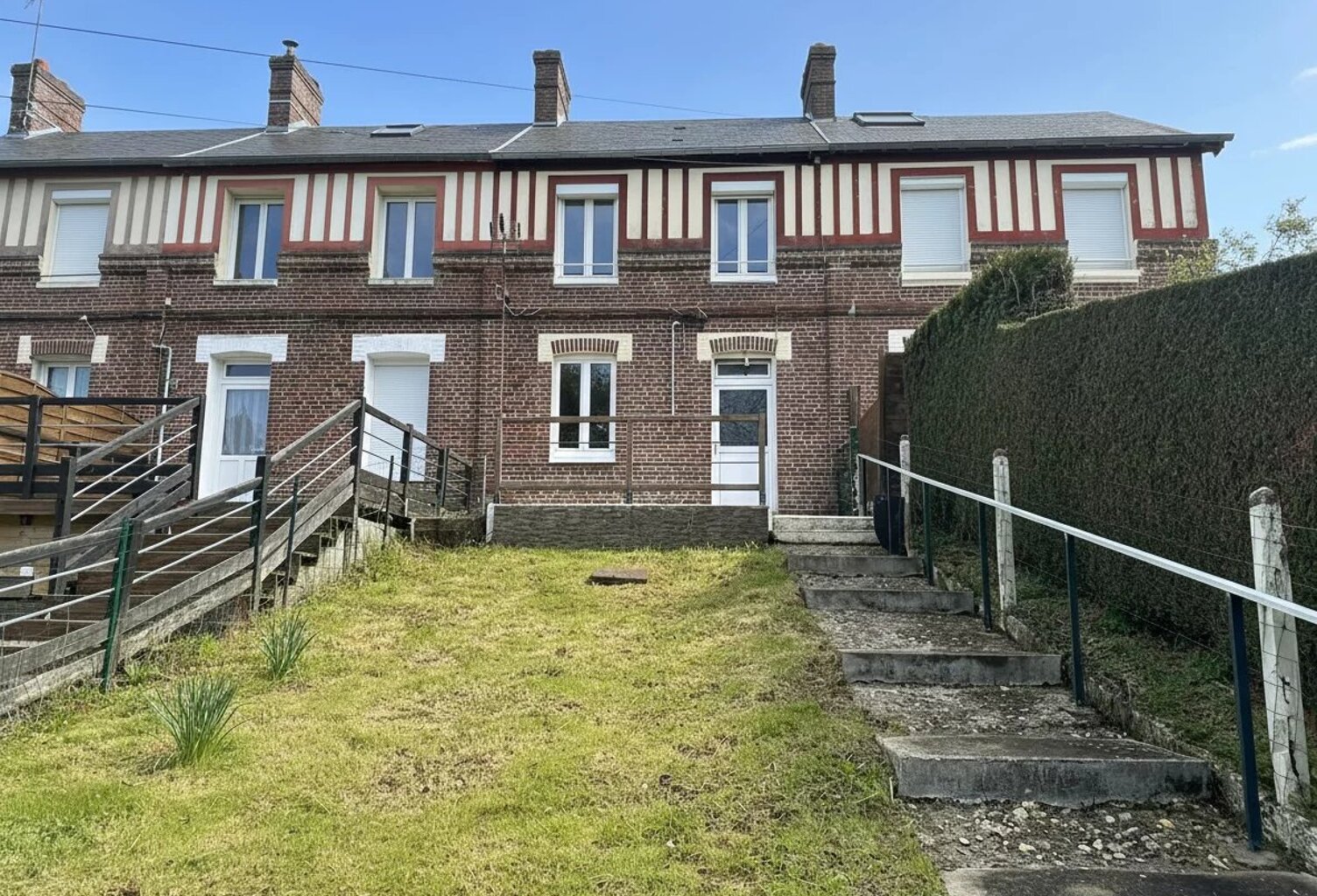 Maison/Villa 4 pièces — photo 1