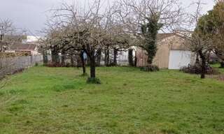 Terrain  738 m² à vendre à Semussac (17120)