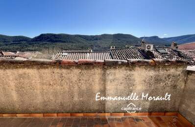 Maison de village 4 pièces avec terrasse à vendre BAGNOLS EN FORET (83) — photo du bien