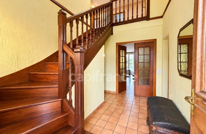 Grande maison spacieuse au cœur de Lourdes — photo 4