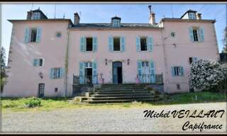 Maison 15 Pièces 633 m² à vendre à Villeneuve-sur-Allier (03460)