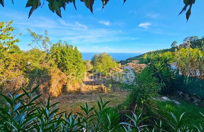 À vendre – Sari-Solenzara Maison vue mer panoramique et charme méditerranéen assuré ( vendu libre de toute occupation) — photo 4