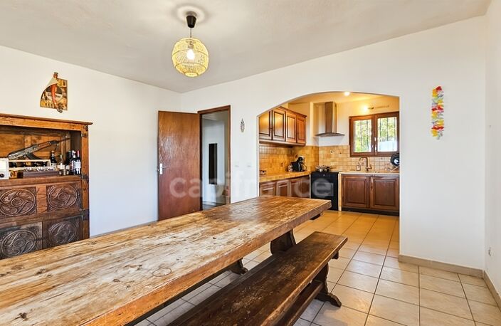 À vendre – Sari-Solenzara Maison vue mer panoramique et charme méditerranéen assuré ( vendu libre de toute occupation) — photo 5