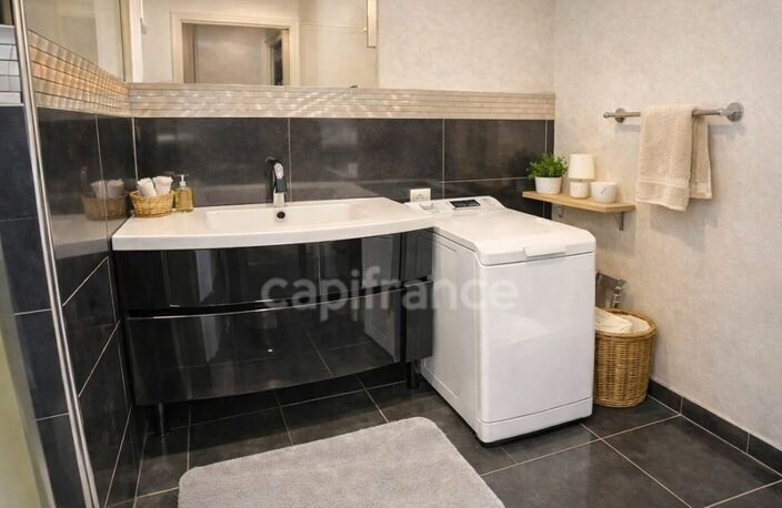 ✨ SÈTE – Quai Aspirant Herber | T3 entièrement rénové avec balcon et cave. Un emplacement recherché, un appartement clé en main… il ne manque plus que vous — photo 5