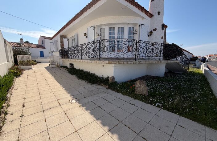 Maison à vendre 4 pièces LA GUERINIERE (85) — photo 4