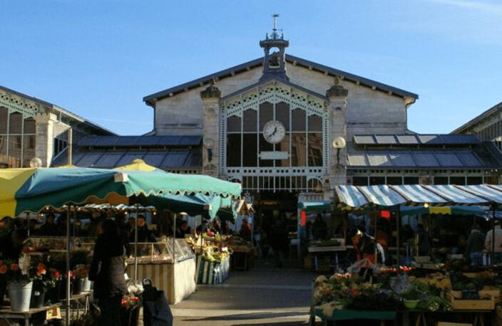A VENDRE RESTAURANT LA ROCHELLE (17) MARCHE, Belles prestations, affaire clés en mains, FORT VOLUME D'AFFAIRE — photo 2