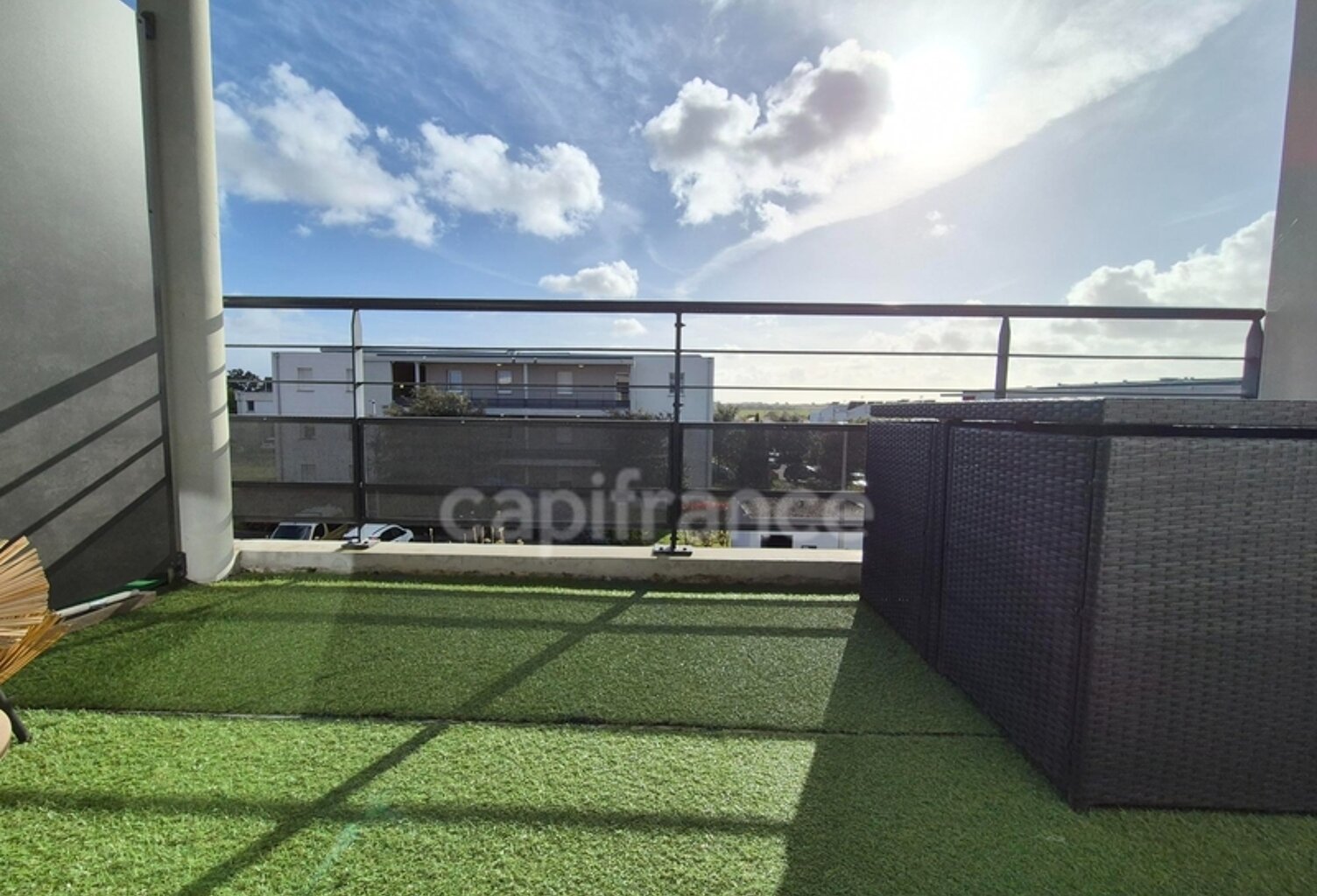 Appartement à vendre 2 pièces ROYAN (17) - Balcon - Parking privé — photo 1