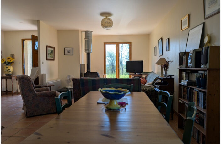 Maison à vendre à Lannux, 3 chambres, Terrain 3535 m²,DPE C — photo 3