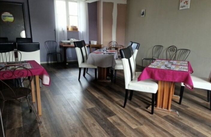IMMEUBLE à vendre secteur NEUFCHATEAU (88) avec 1 LOCAL (bar-restaurant) + 1 APPARTEMENT T4 — photo 5