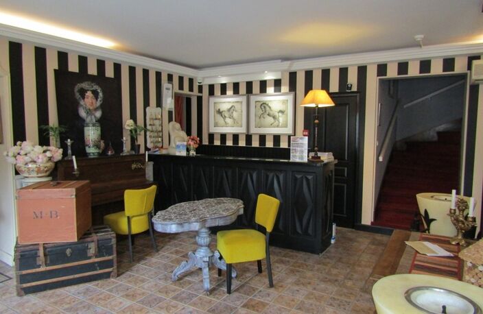 Magnifique fonds de commerce d'hôtel/restaurant dans un village classé du Périgord noir — photo 5
