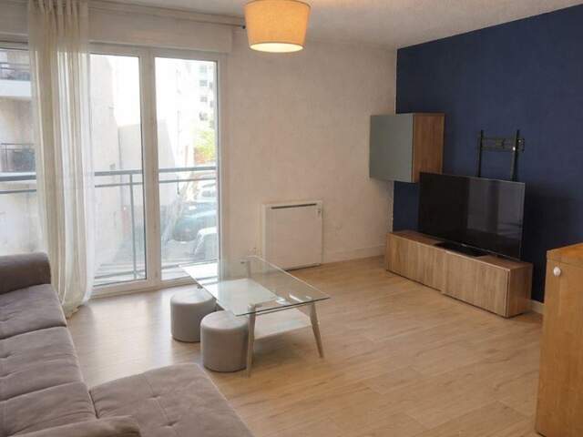 Appartement à vendre 2 pièces ANNEMASSE (74) — photo du bien
