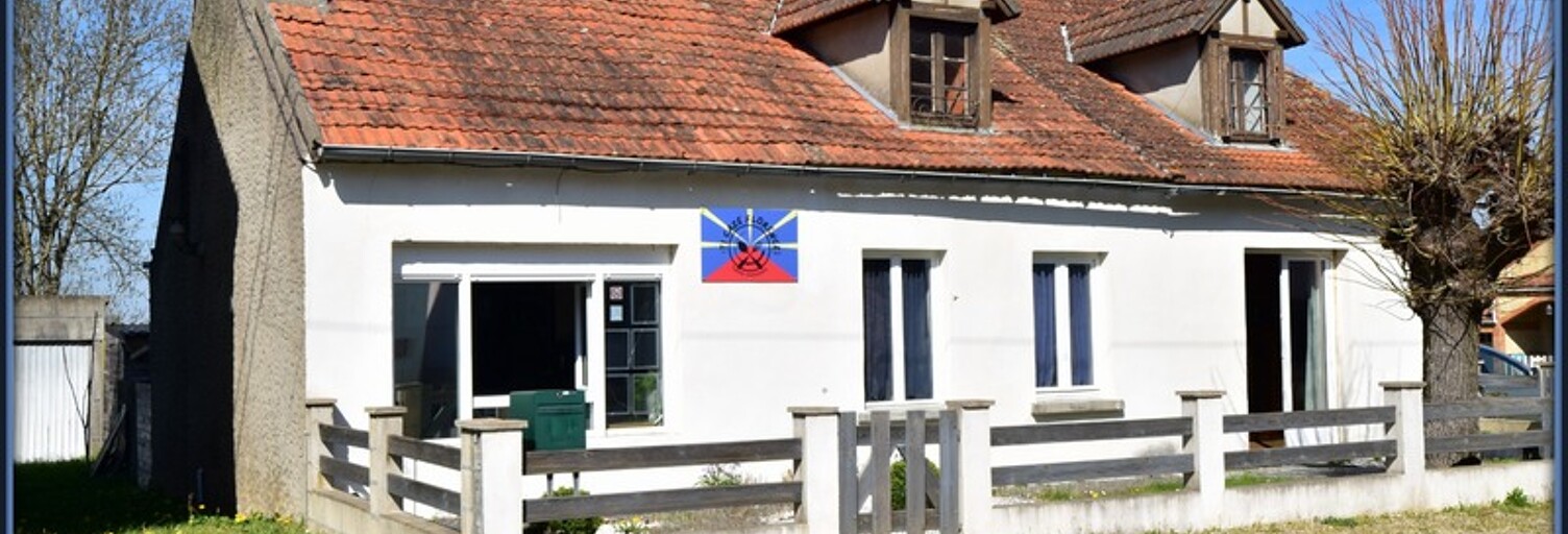Maison 5 Pièces 100 m² à vendre à Montcombroux-les-Mines (03130)