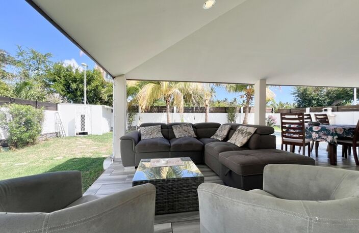 Maison à vendre 6 pièces SAINT GILLES LES BAINS (974) — photo 2