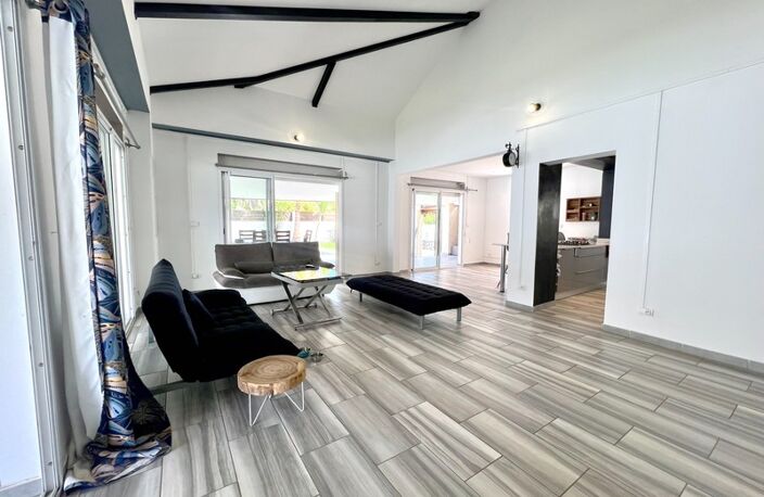 Maison à vendre 6 pièces SAINT GILLES LES BAINS (974) — photo 3